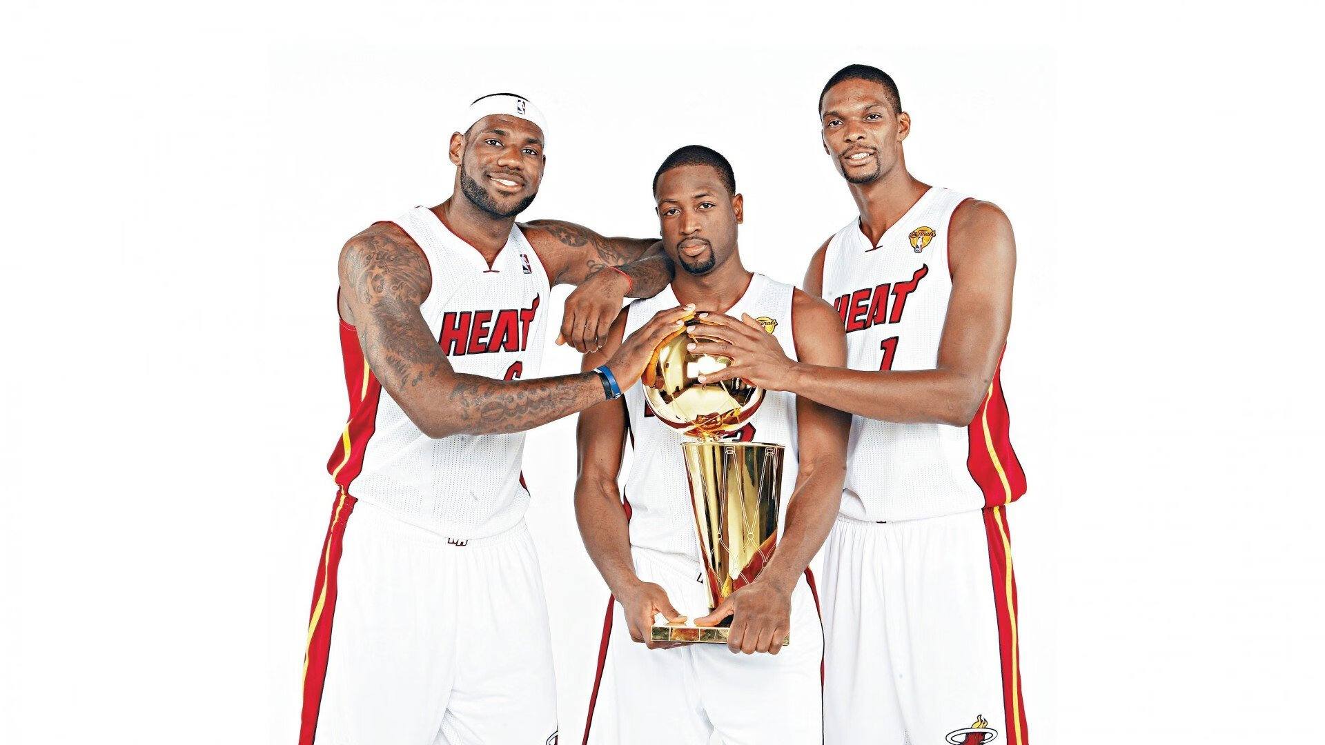 肖若腾手感滚烫，带领休斯顿火箭横扫圣安东尼奥马刺，赛后一句话霸气侧漏的简单介绍